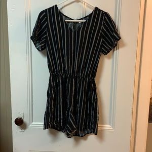 Black and white old navy romper